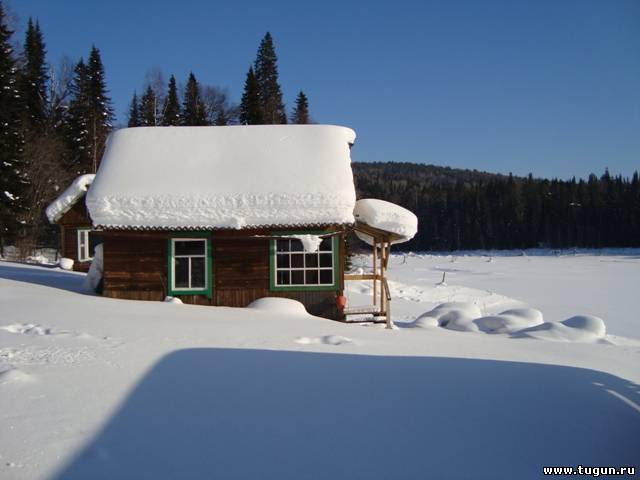 В этом снежном раю, детский снегокат будет очень кстати