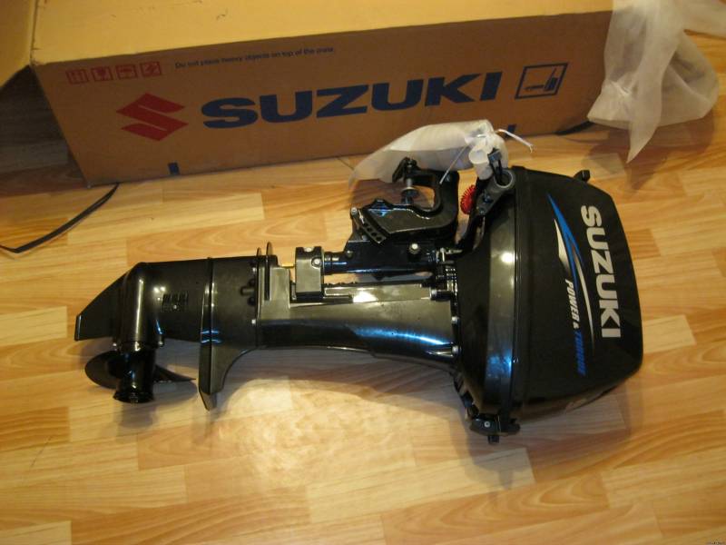 Куплю сузуки 9 9. Suzuki DT 9.9 as (15). Лодочный мотор Suzuki DT 9.9. Сузуки DT9.9 S 2008. Suzuki 2009 DT9.9.